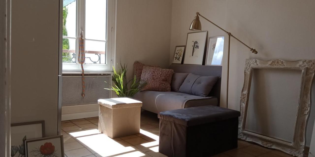 Authentic House Small, Bright And Calm * Parijs