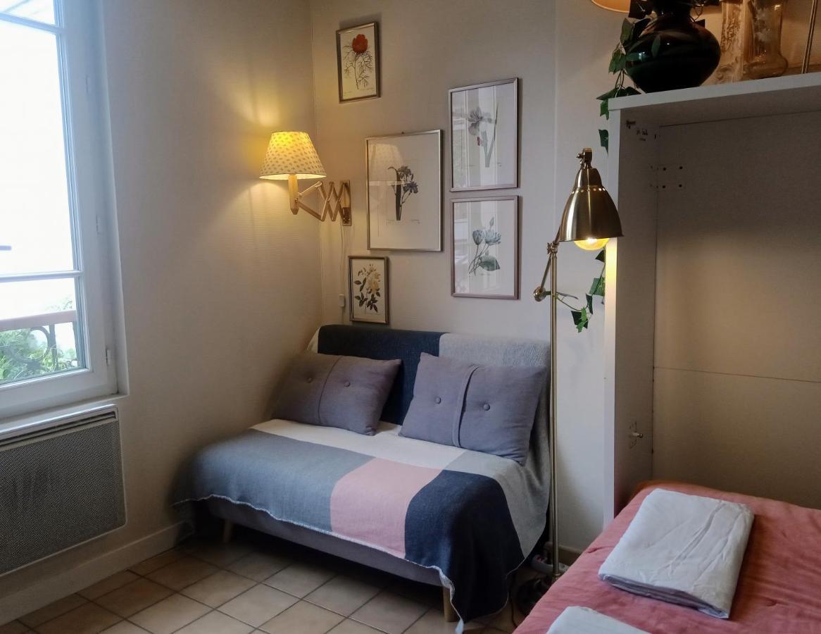 Appartement Authentic House Small, Bright And Calm Parijs